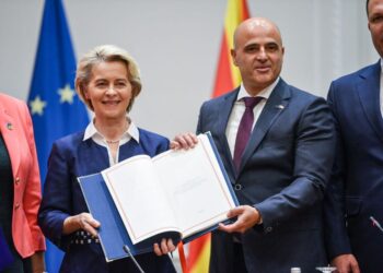 Потпишан е ФРОНТЕКС, првиот договор со Европската комисија на македонски јазик
