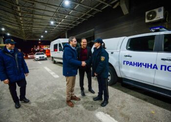 Вечерва пристигнаа 140.000 обрасци за пасош на ГП „Богородица“