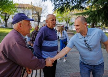 Д-р Венко Филипче од Кавадарци: Се среќавам со преку 200 луѓе дневно, лице в лице се гради довербата