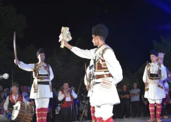 Tри ансамбли од југот „Бојмија“, „Танец“ и „Мегдан“ настапија на „Русалиски средби 2024″ во Секирник