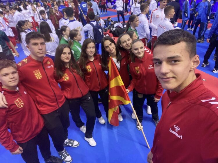Златните „ката тим“ девојки на Македонија освоија 7мо место на ЕП, Душица освои БРОНЗЕН медал