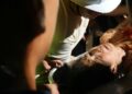Жена извлечена жива од урнатините во Мјанмар, 30 часа по земјотресот