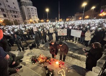 Ѕвездено небо во Скопје – последен поздрав на загинатите во Кочани