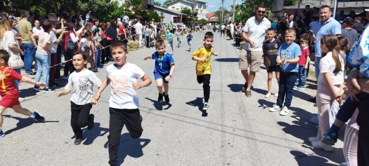 Првомајски трки – Традиција и атракција во с.Стојаково