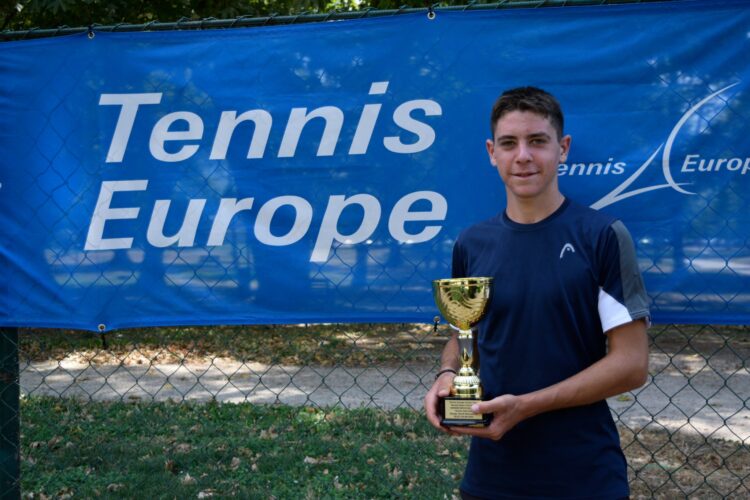 ПРВО место за Александар Грујиќ на „Neotel Open 2025“