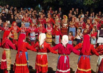 ВИДЕО: 150 годишна традиција „ЃУРА МАРА” – фолклорен бренд на Миравци, гевгелиско