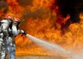 ВИДЕО и ФОТО: Страотен пожар го пеплоса градот Омиш, Хрватска